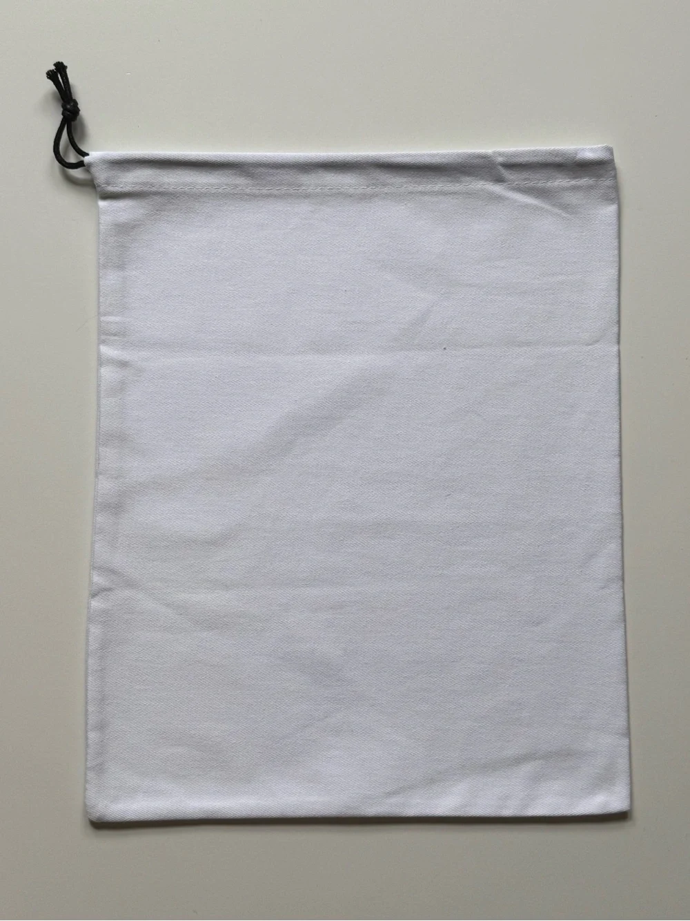 Veronica Beard White Dust Bag